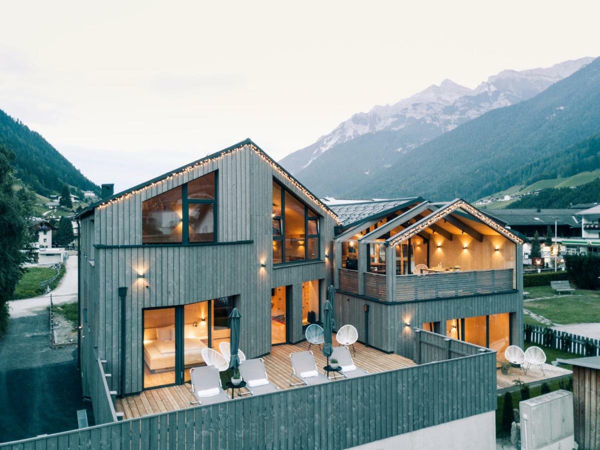 Ferienhaus Zum Stubaier Gletscher - Dorf Neustift im Stubaital Luaran gambar